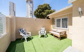 Apartamento ALMA con terreno privado y parking compartido - a 800m de Playa Poniente